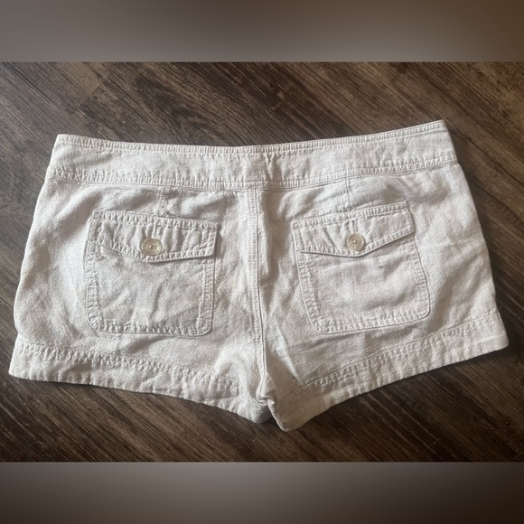 Express size 10 shorts - Picture 2 of 3